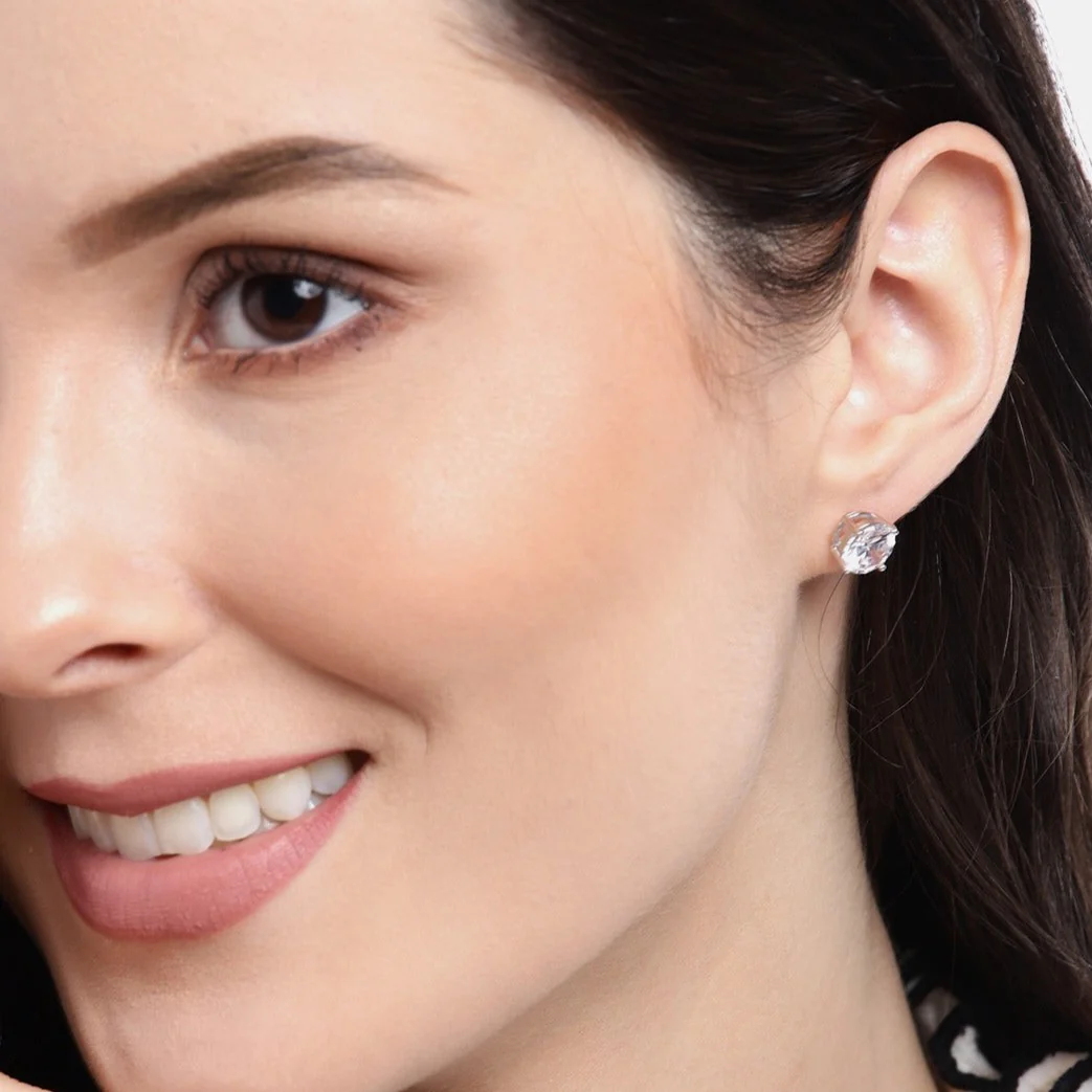 Alexis Solitaire 925 Silver Earrings - Image 4