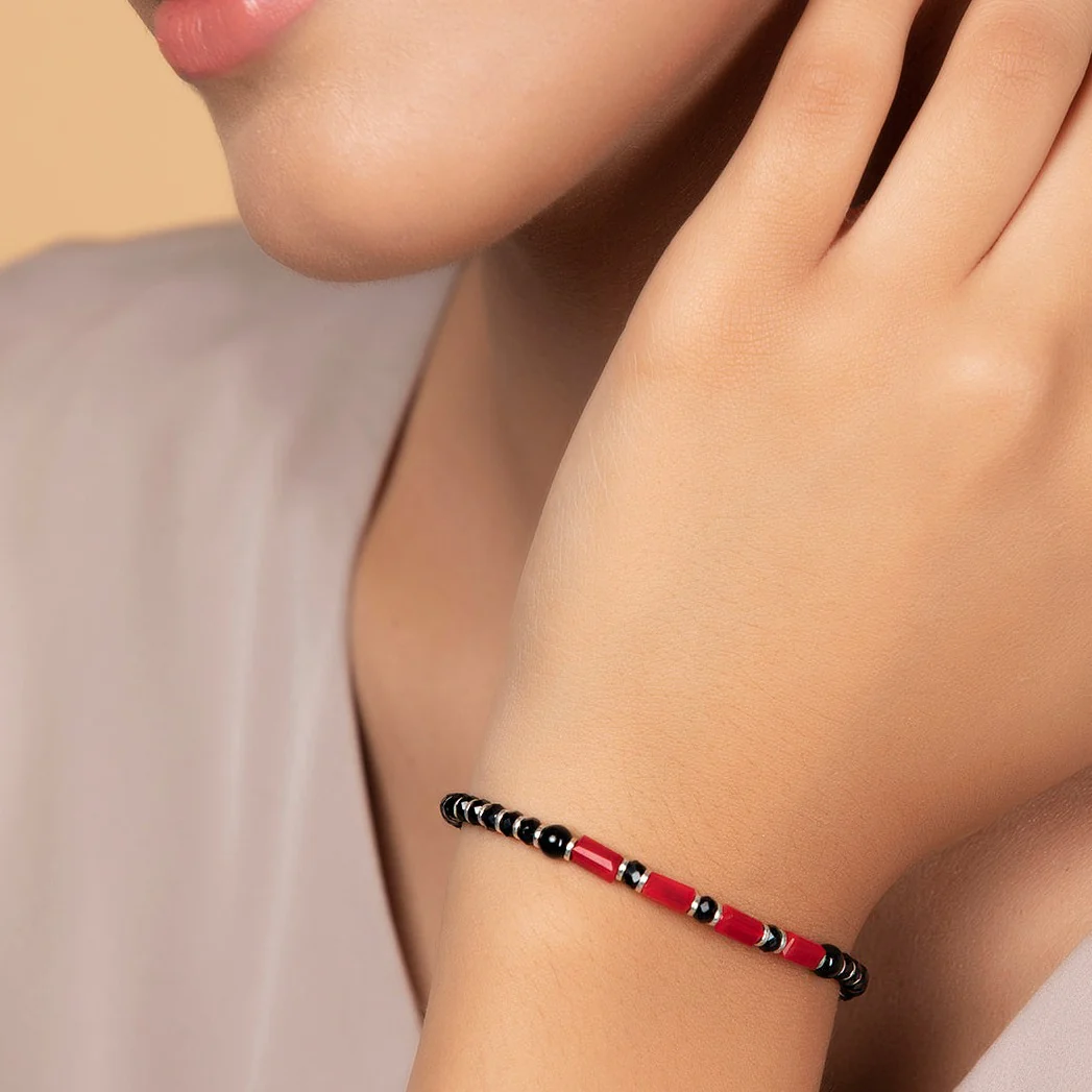 Black & Red Long Beads 925 Sterling Silver Bracelet - Image 3
