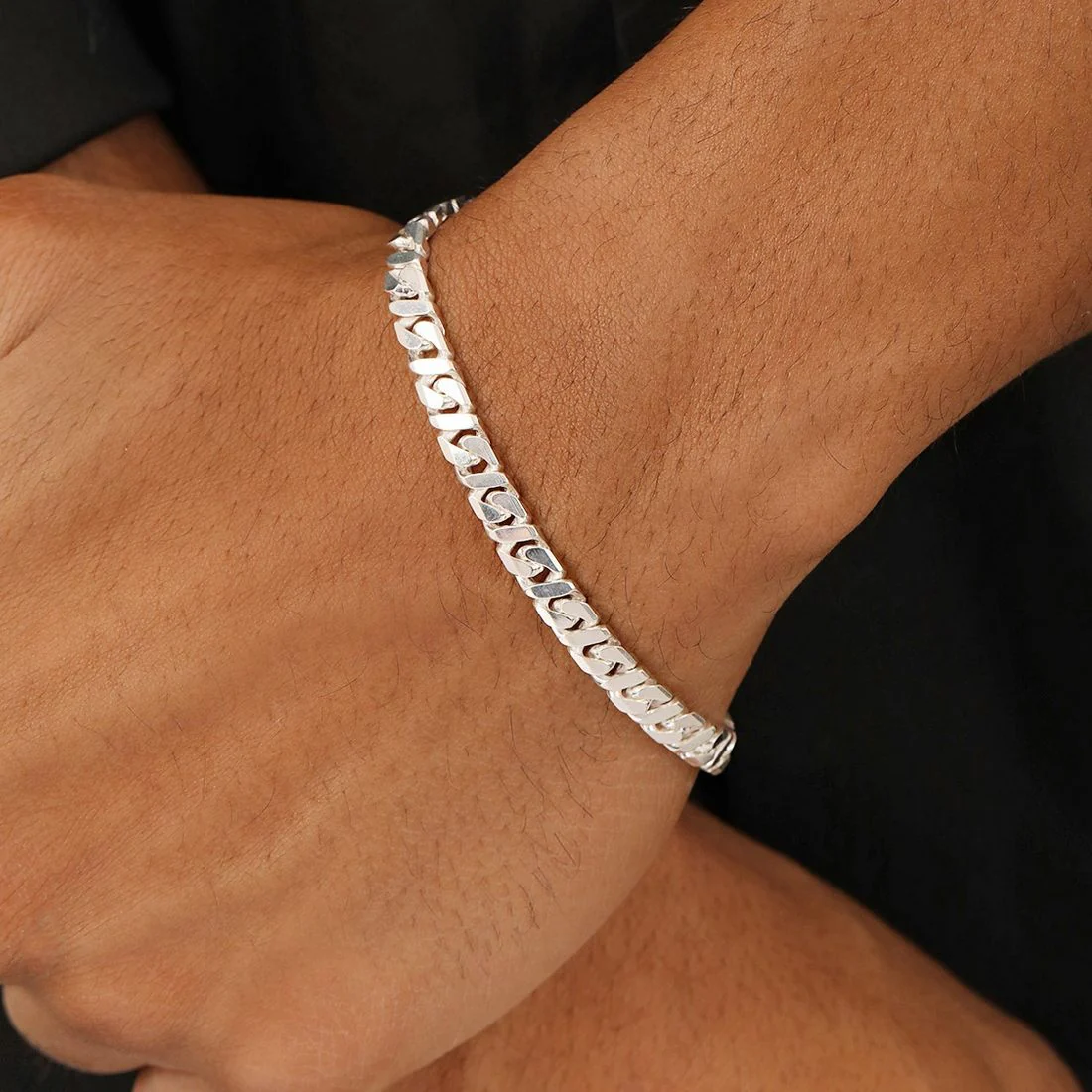 Bold Silver-Plated 925 Sterling Silver Men's Curb Chain Bracelet (One Size) - Image 4