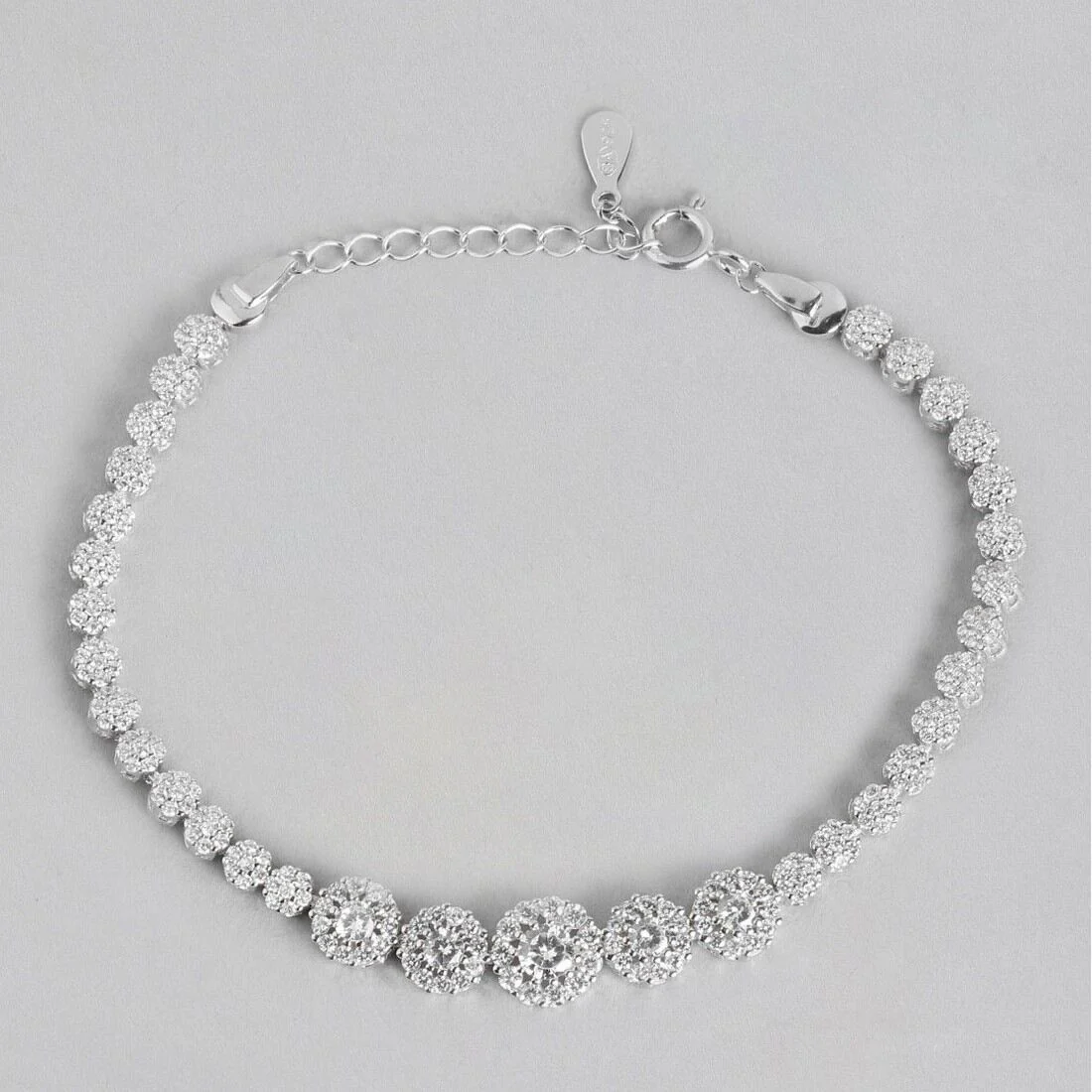 Radiant Allure: Dazzling Adjustable 925 Silver Bracelet Gift Hamper - Image 9