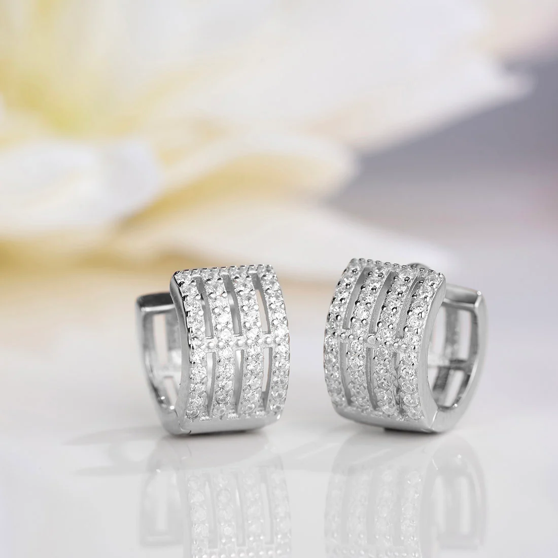 Classic Sparkling Rhodium Plated 925 Sterling Silver Hoop Earrings - Image 2