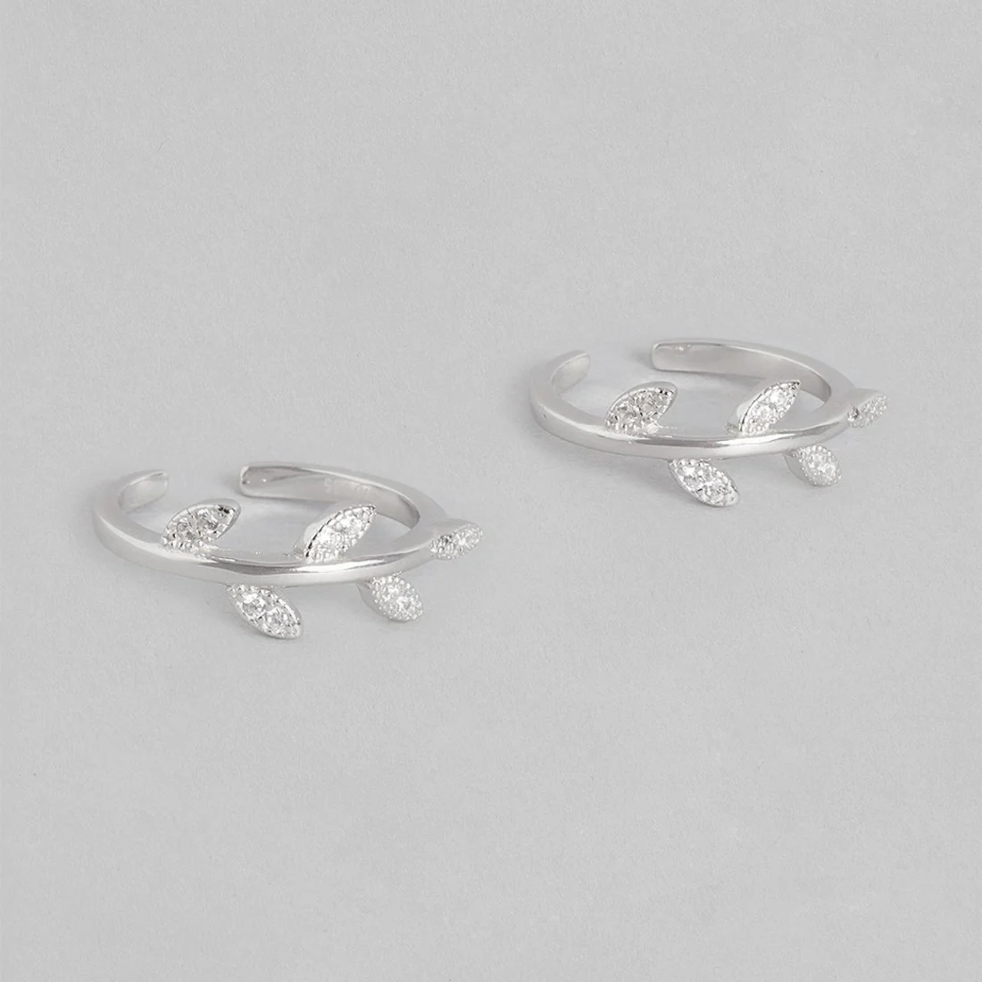 Classy CZ Leaf Rhodium Plated 925 Sterling Silver Toe Rings - Image 5