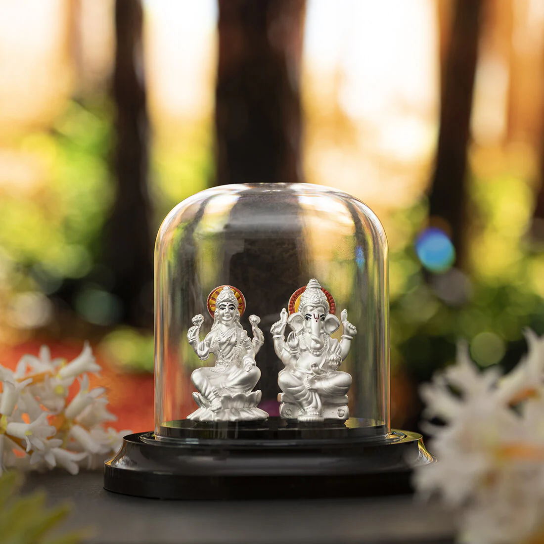 Divine Harmony 999 Silver Lakshmi Ganesh Ji Idols - Image 3