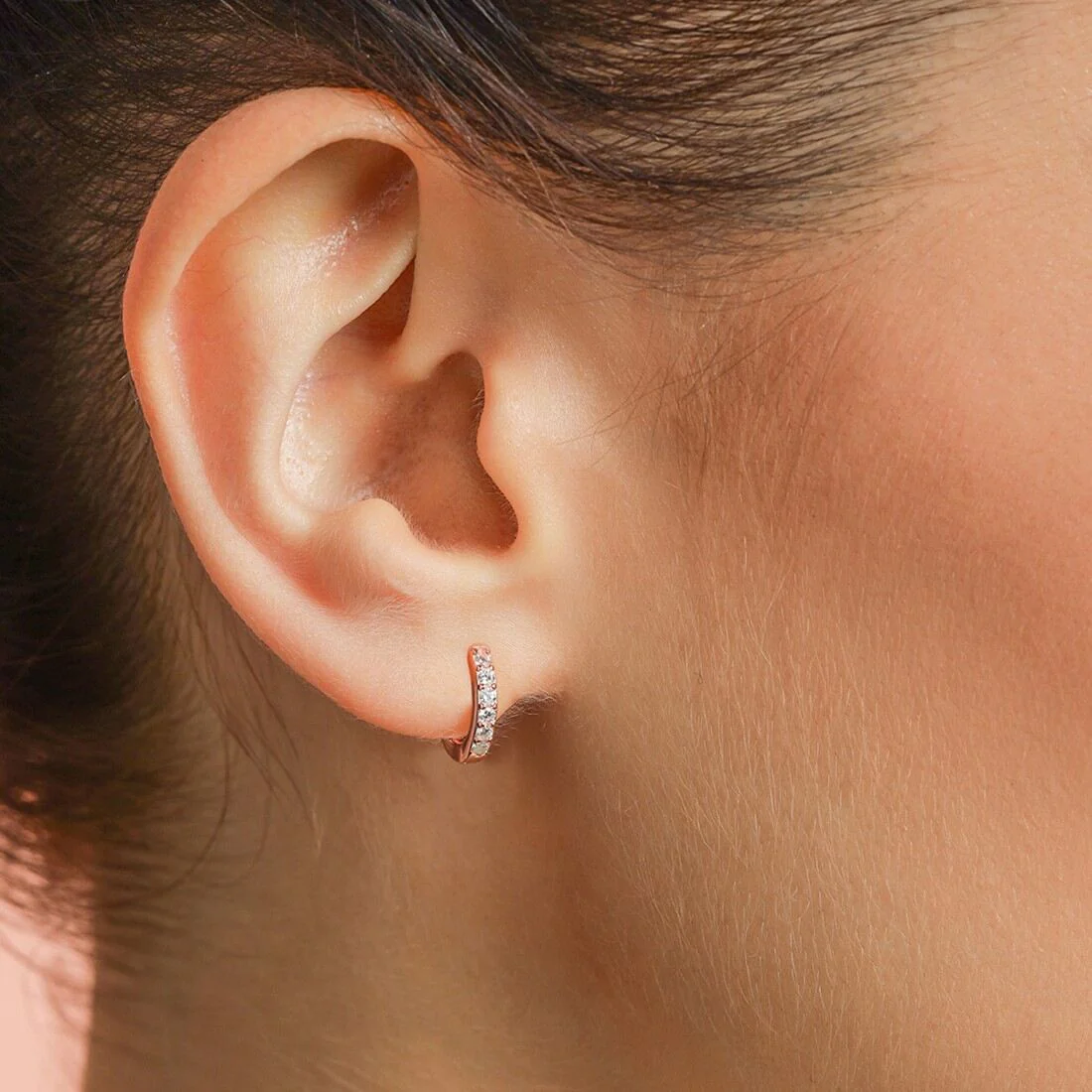 Timeless Radiance- The Classic Moment Hoop 925 Silver Earrings Gift Hamper - Image 3