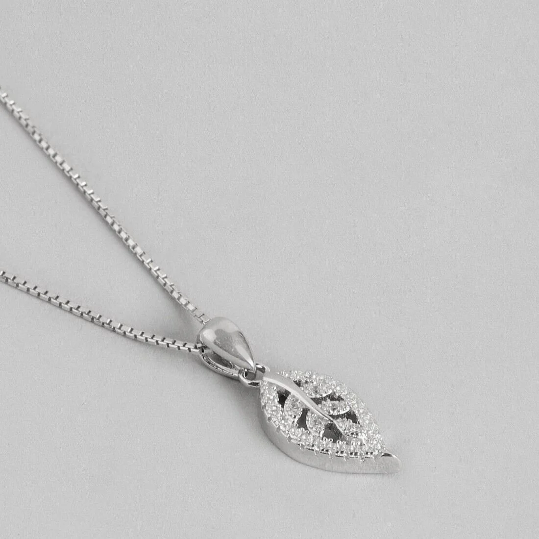 Elegant Leaf 925 Sterling Silver Rhodium Plated Pendant - Image 6