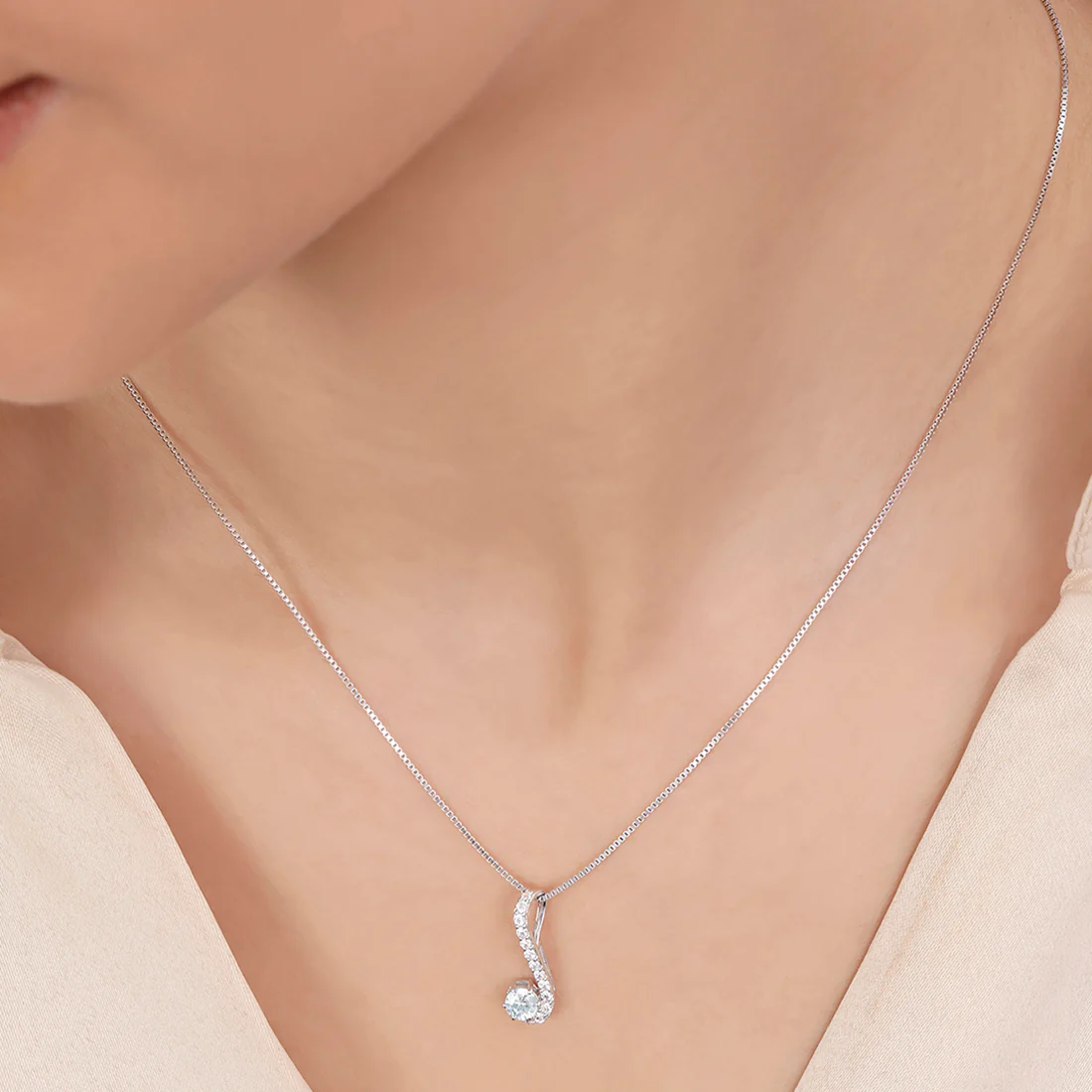 Elegant Rhodium Plated 925 Sterling Silver Pendant
