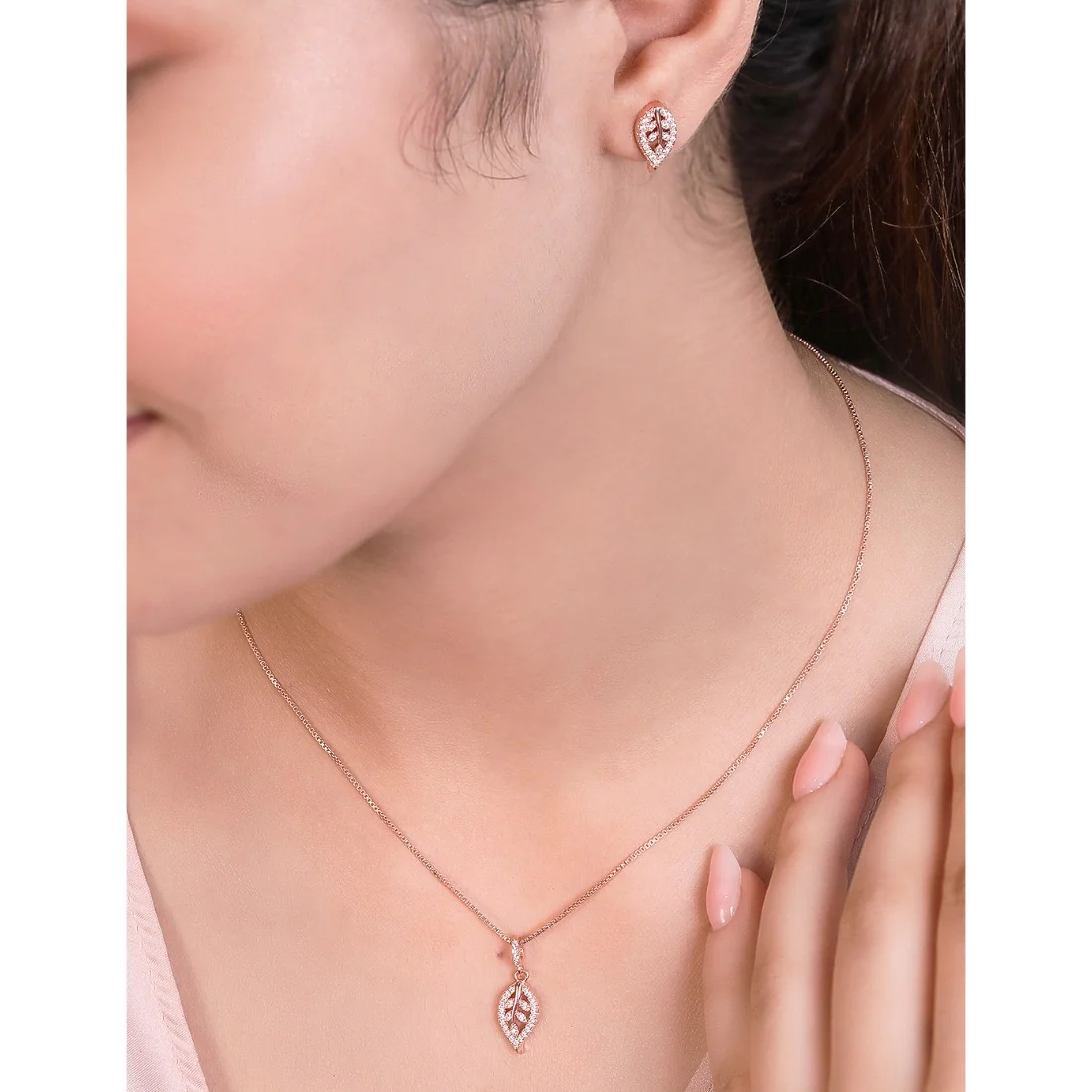 Graceful Love: Simplicity Leaf Rose Gold 925 Silver Jewelry Set Gift Hamper - Image 7
