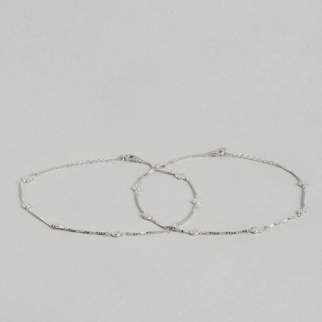 Minimal Heart Trinket 925 Silver Anklet - Image 4