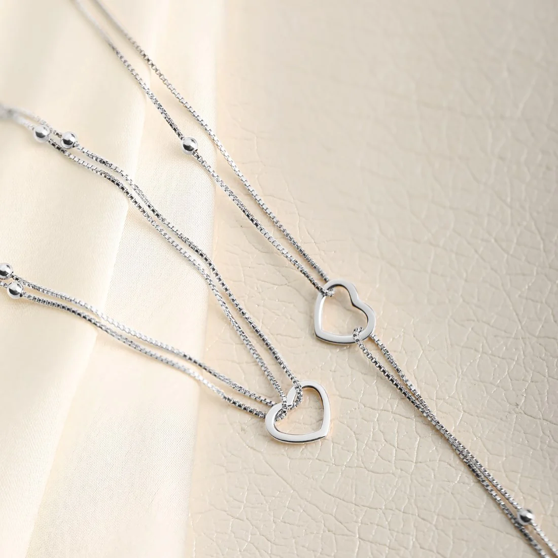 Heartfelt Elegance Rhodium-Plated 925 Sterling Silver Heart Anklet - Image 3
