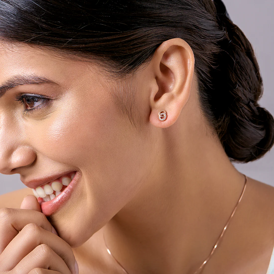 Infinite Radiance 925 Sterling Silver Rose Gold-Plated Infinity Earrings - Image 3
