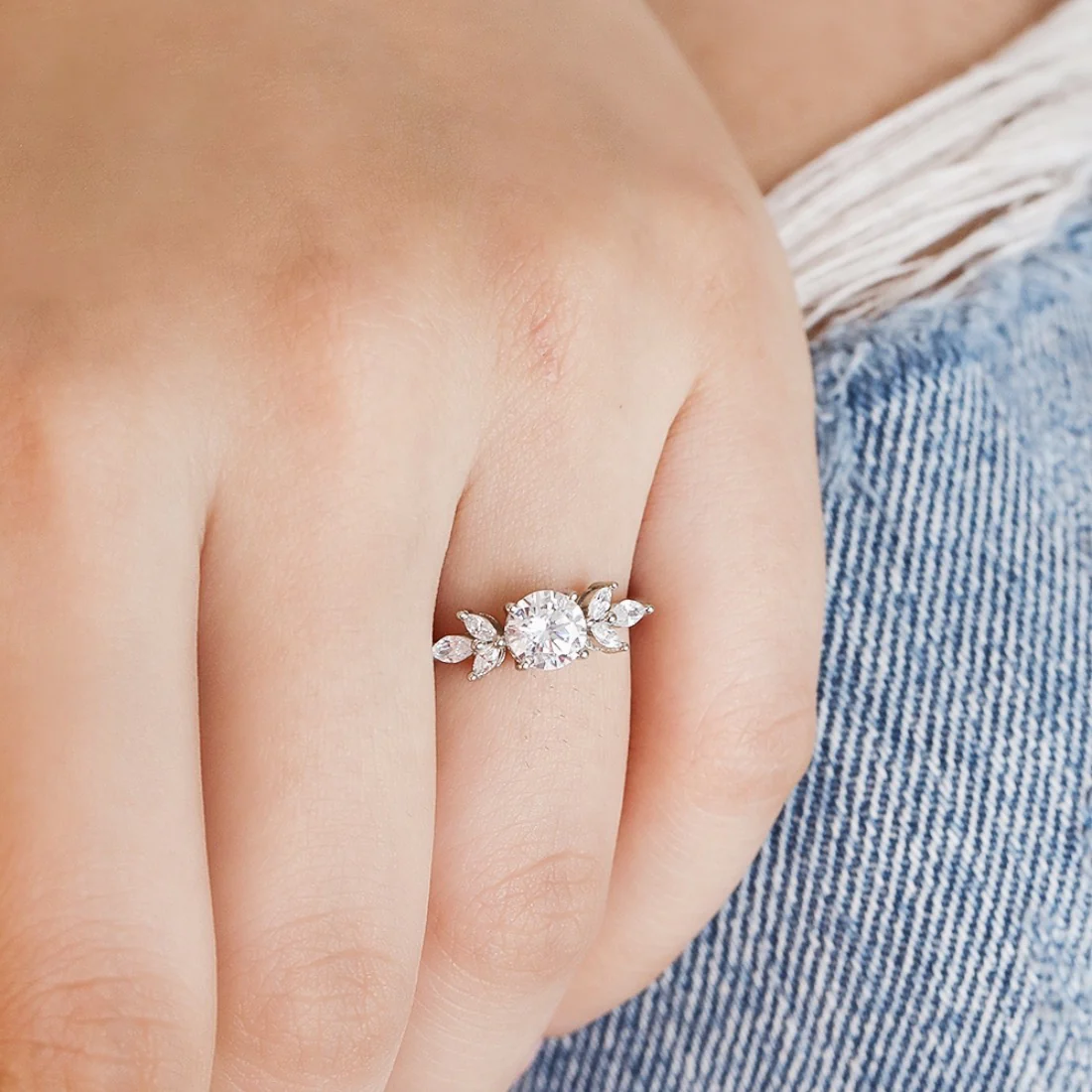Lustrous Foliage: Rhodium Plated 925 Sterling Silver Ring for Her (Adjustable) - Image 3