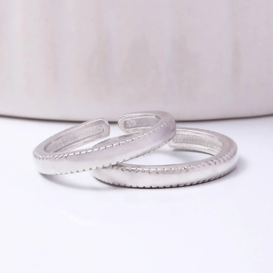 Minimal Rhodium Plated 925 Sterling Silver Toe Ring - Image 2