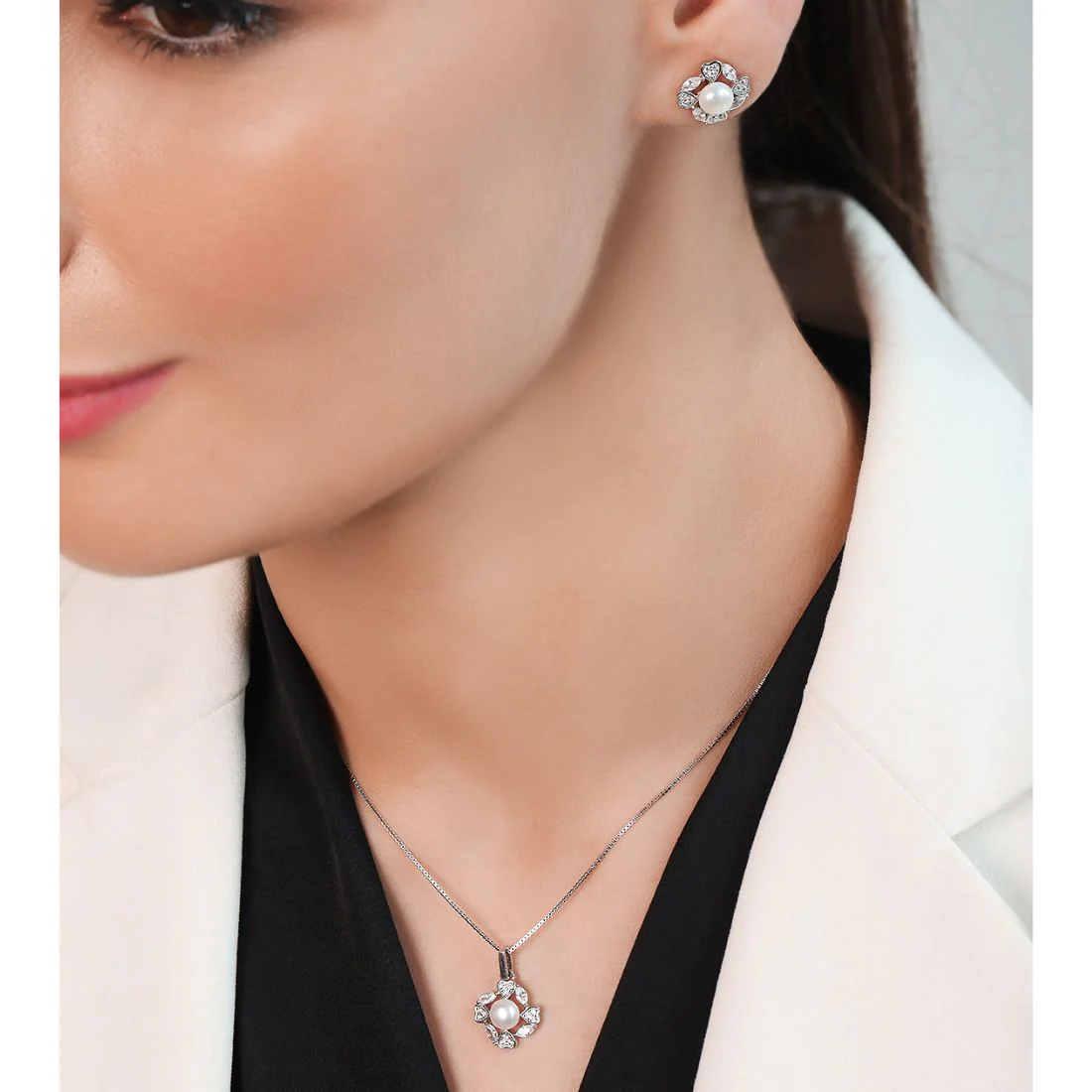 Petals of Eternity 925 Sterling Silver Rhodium-Plated Floral Jewelry Set - Image 2