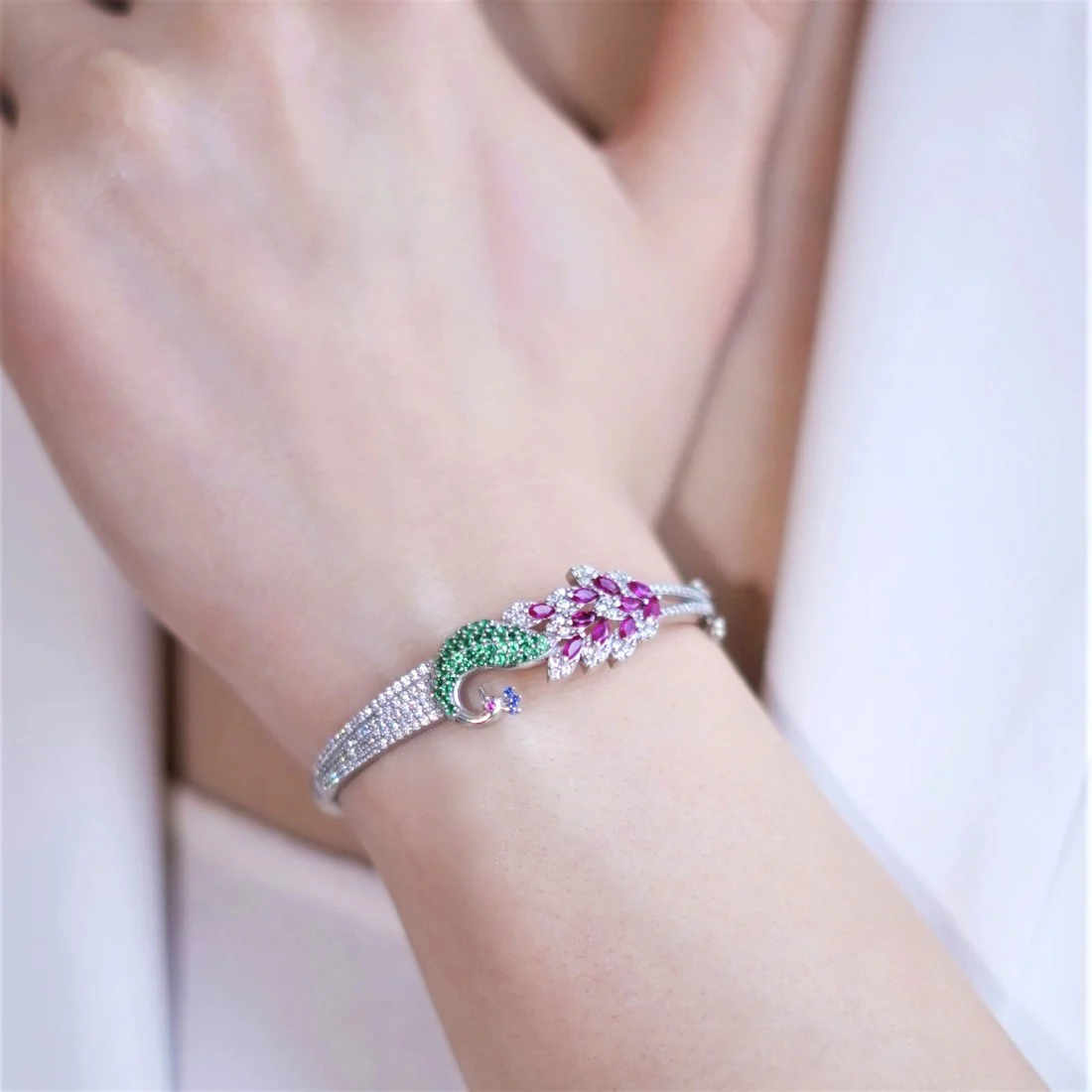 Regal Radiance Peacock CZ 925 Sterling Silver Bracelet Gift Hamper for Sister - Image 6