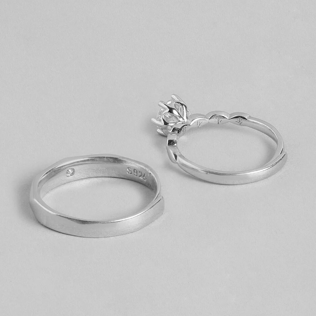 Timeless Harmony: Classic Couples 925 Silver Rings Gift Hamper (Adjustable) - Image 9