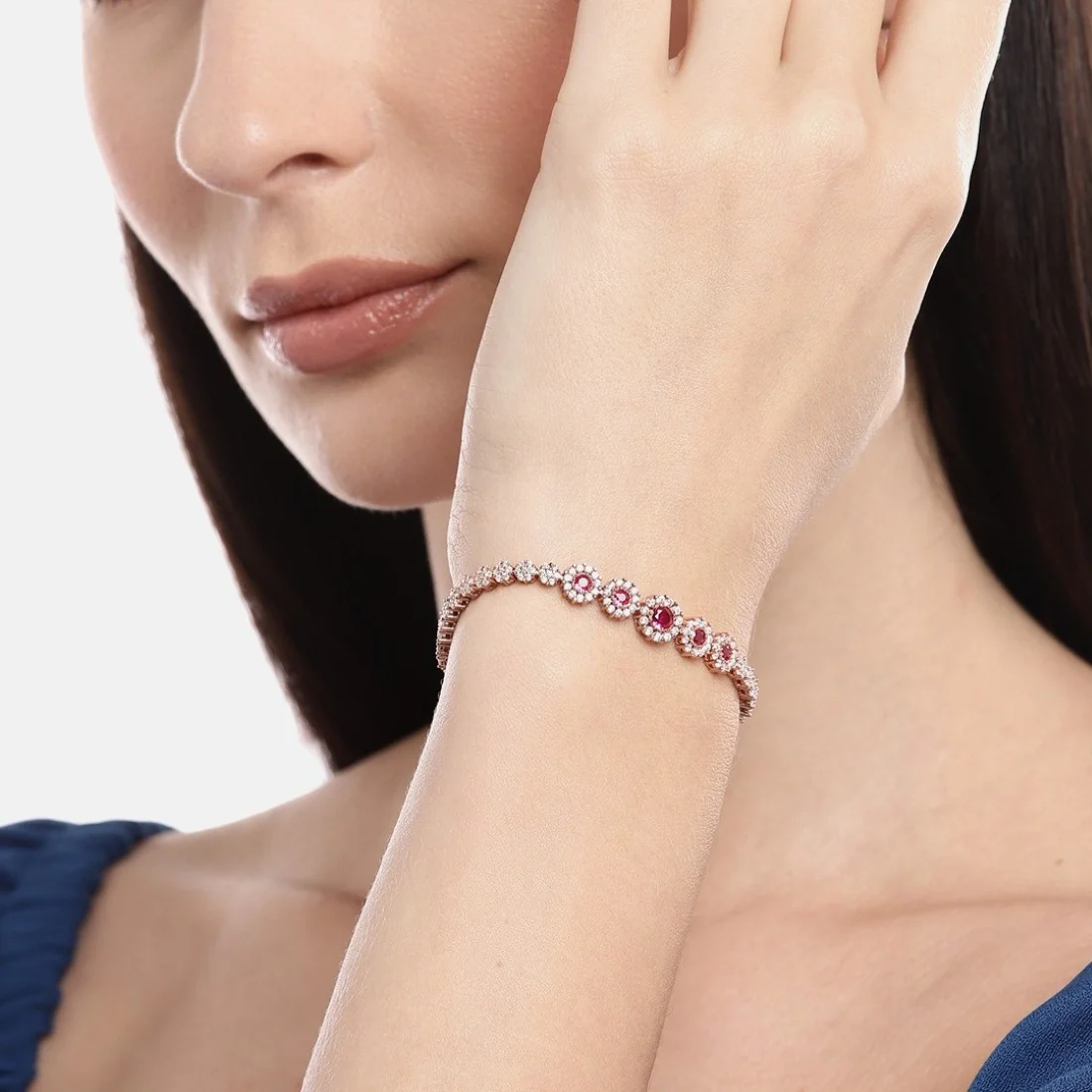 Rose Petal Adorn 925 Sterling Silver Adjustable Floral Bracelet - Image 3