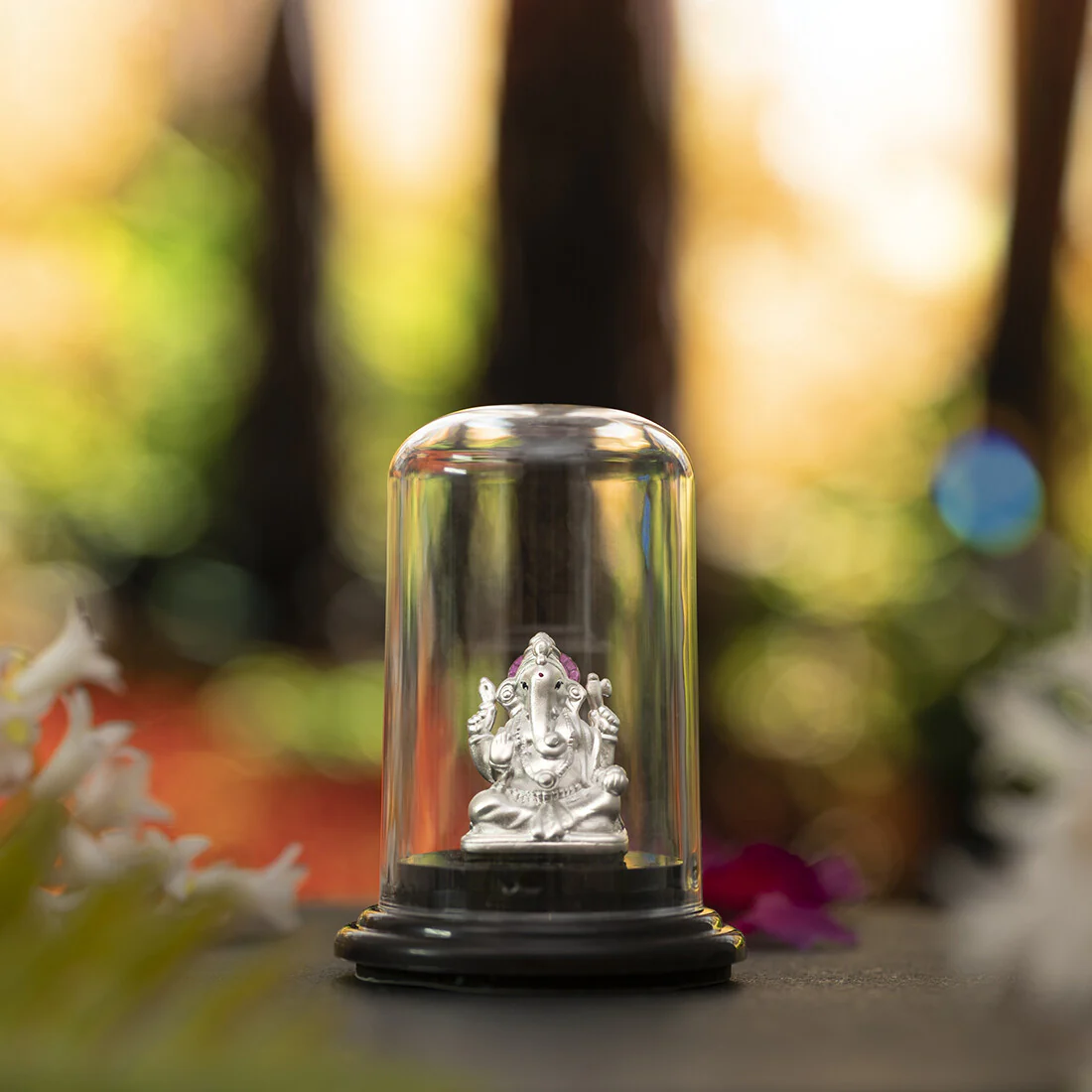 Sacred Serenity 999 Silver Ganesh Ji Idol - Image 3
