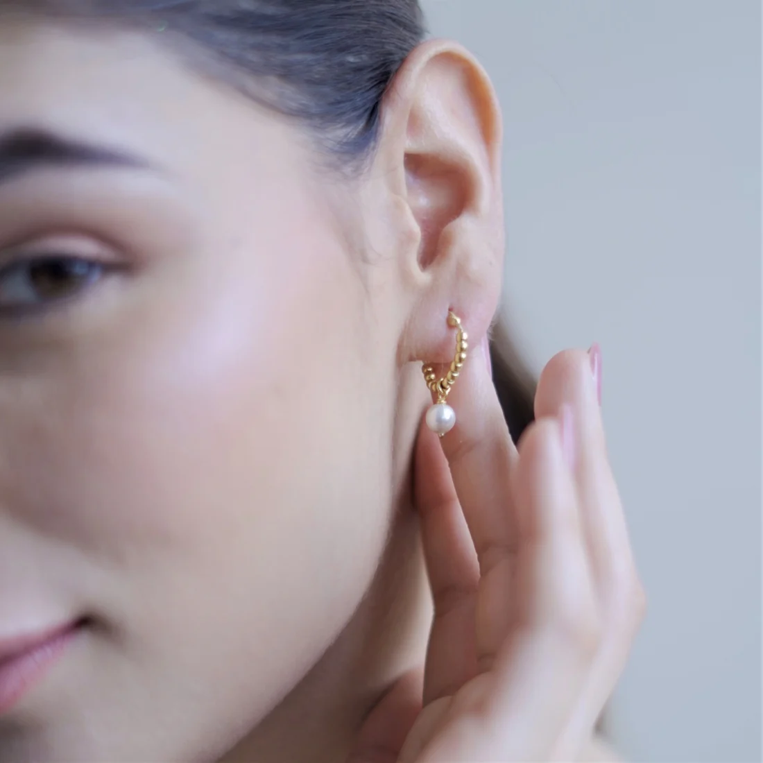 Single Pearl Drop Gold Plated Earring - Image 4