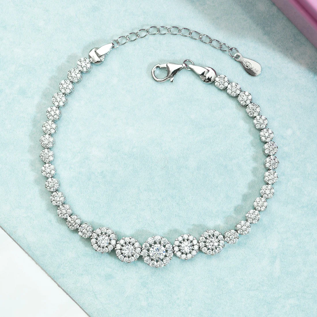 Sparkling Love 925 Silver Bracelet - Valentine Edition With Gift Box - Image 4
