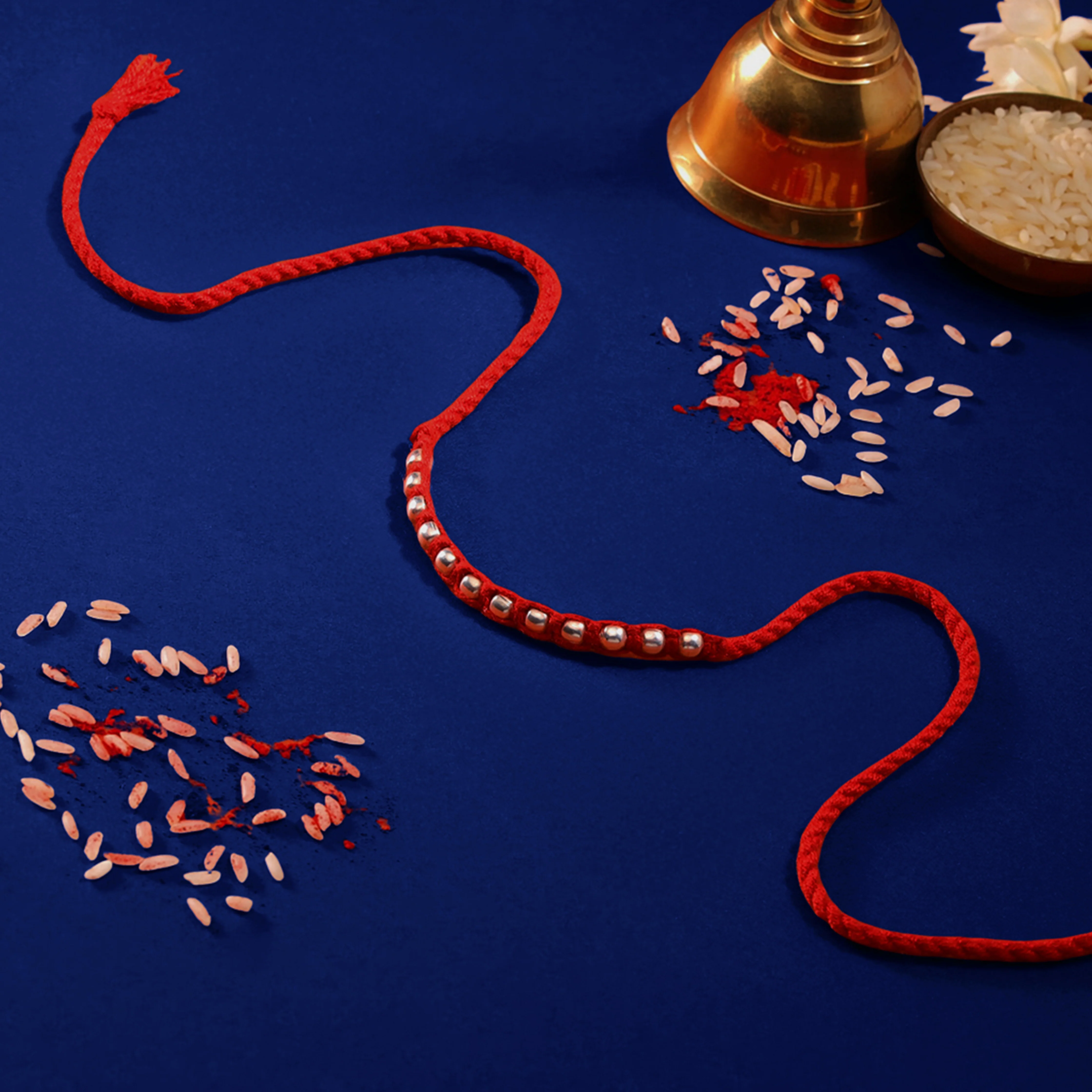 Timeless Beads Gold-Plated Sterling Silver Thread Rakhi For Him - Image 7