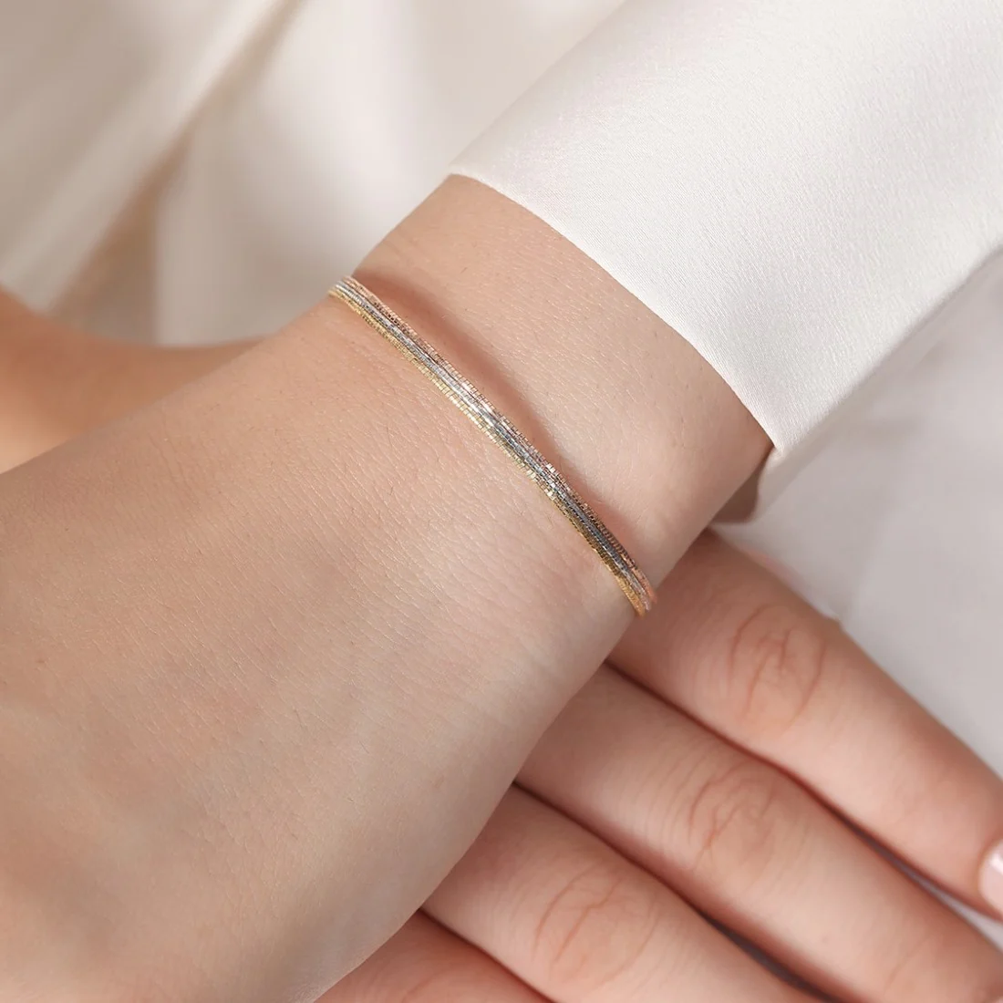 Triple Tone Glamour 925 Sterling Silver Chain Bracelet - Image 6
