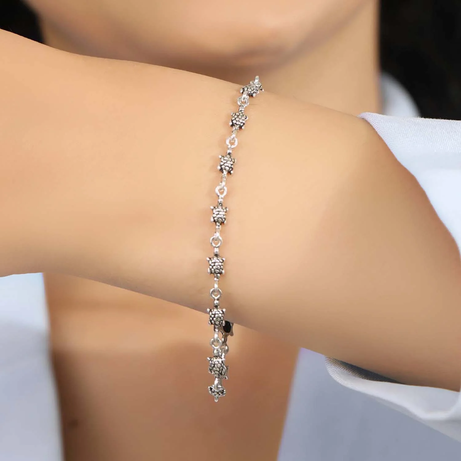 Turtle-y in Love With This 925 Silver Bracelet - Image 2