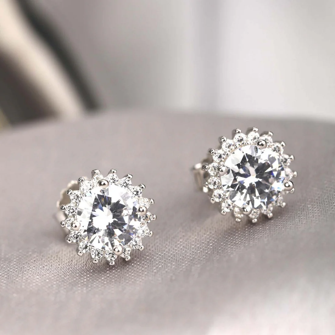 Neo Elegance Silver Stud 925 Silver Earrings